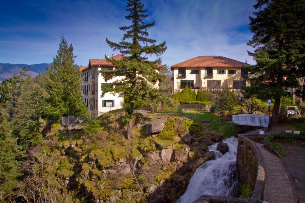 Columbia Cliff Villas Hood River Exterior foto